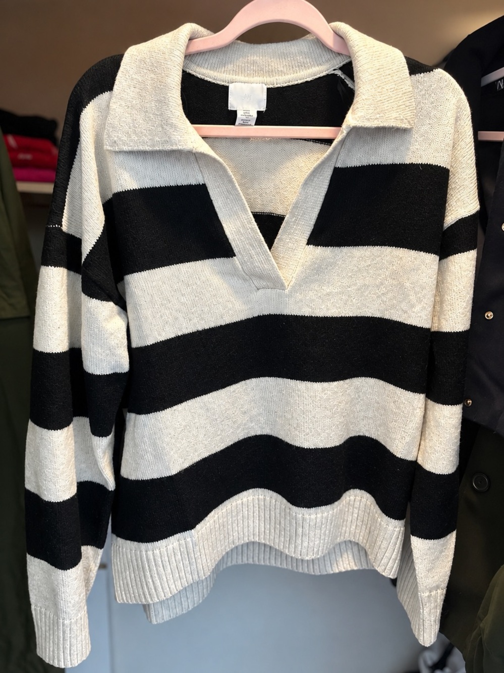H&M Black & Cream Striped V-Neck Collared Sweater